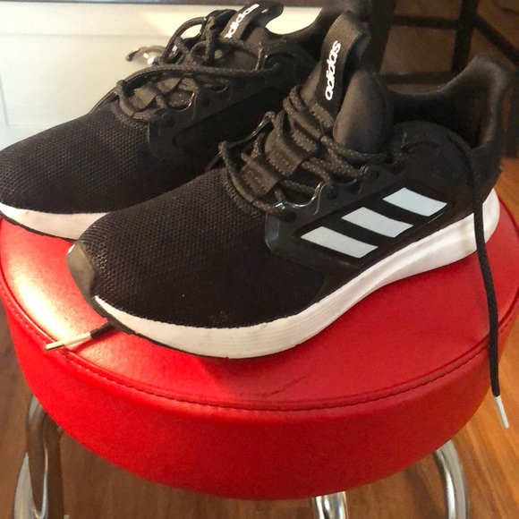 adidas Shoes - Adidas Sneakers EUC